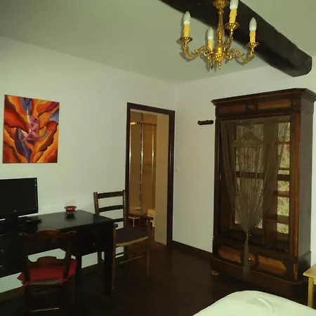 Les Chambres De Bellevue Bed & Breakfast 3*